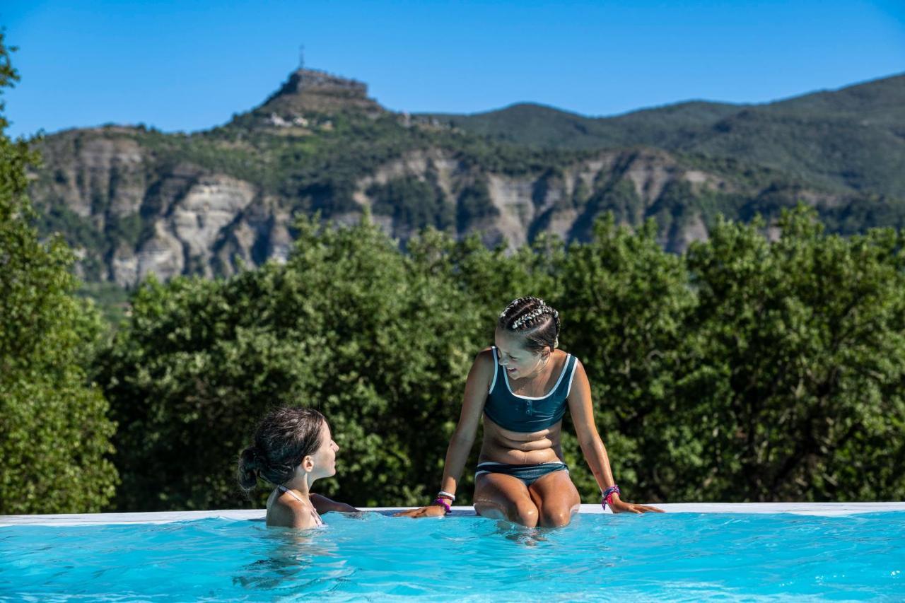 Familiale 3 Etoiles Vue 360 Piscine A Debordement Empl Xxl Campingplatz Labeaume