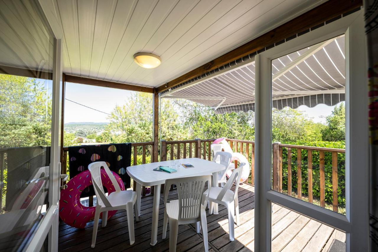 Campingplatz Familiale 3 Etoiles Vue 360 Piscine A Debordement Empl Xxl