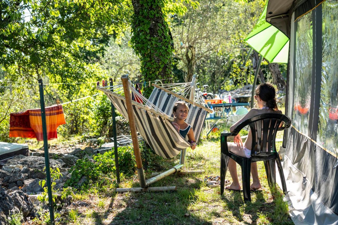Familiale 3 Etoiles Vue 360 Piscine A Debordement Empl Xxl Campingplatz