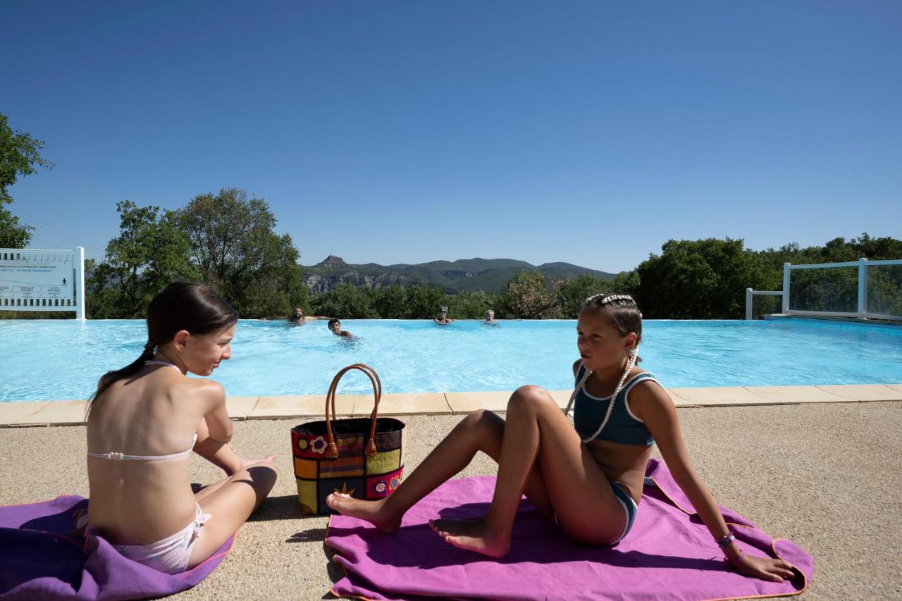 Familiale 3 Etoiles Vue 360 Piscine A Debordement Empl Xxl Campingplatz Labeaume