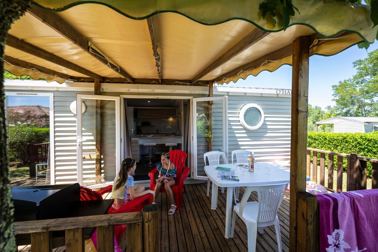 Campingplatz Familiale 3 Etoiles Vue 360 Piscine A Debordement Empl Xxl *