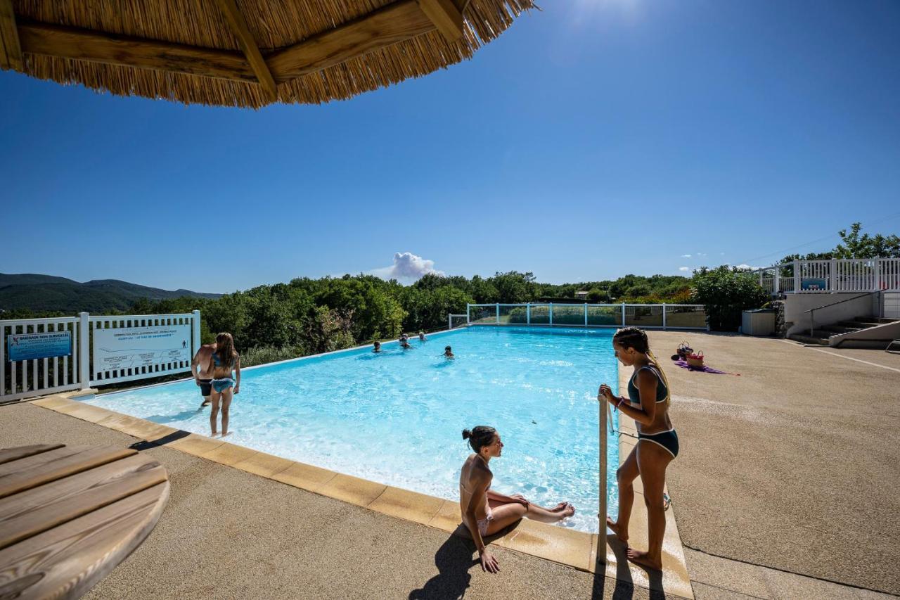 Familiale 3 Etoiles Vue 360 Piscine A Debordement Empl Xxl Campingplatz