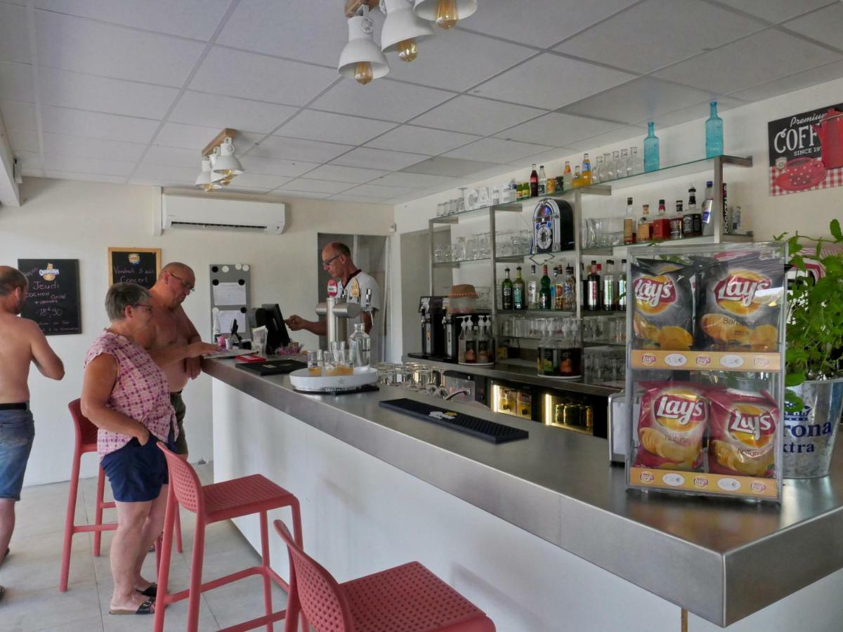 Familiale 3 Etoiles Vue 360 Piscine A Debordement Empl Xxl Labeaume